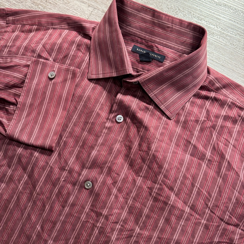 Banana Republic Shirt Mens XL Burgundy Striped Cotton Business Professional Cuff